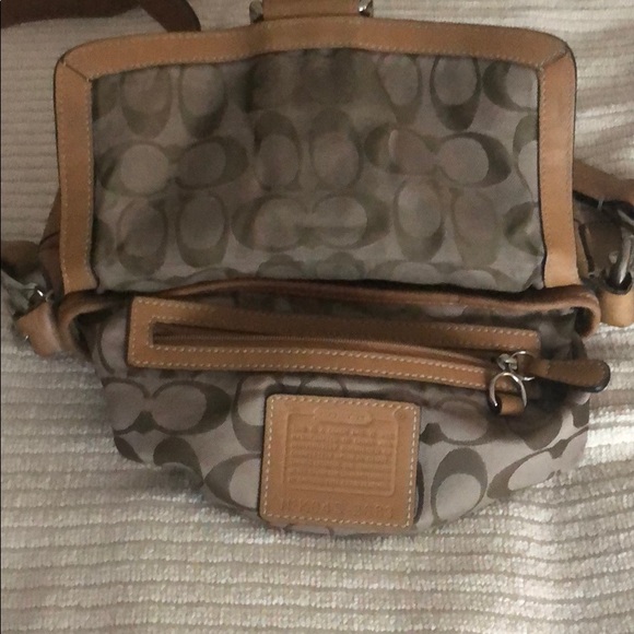 Coach crossbody - Picture 2 of 11